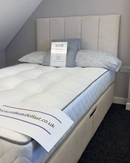 The York Divan Set